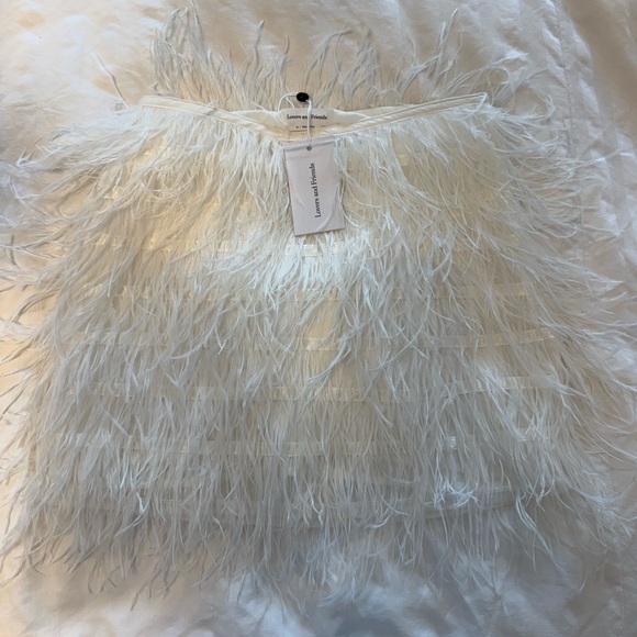 Lovers and Friends Moira Skirt in White Feathered Skirt Size XS, Brand new - Picture 5 of 8